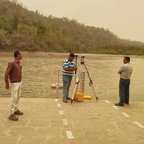 River gauge and GNSS observation at a hydrographic site